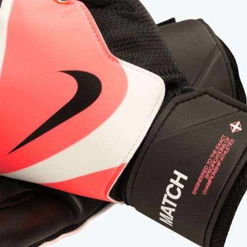Вратарски ръкавици Nike Match black/sunset pulse