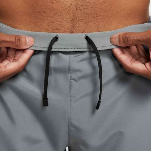 Мъжки къси панталони Nike Dri-Fit Challenger 7" Brief-Lined smoke grey/smoke grey/black