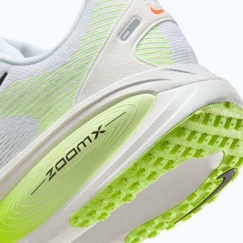 Мъжки обувки за бягане Nike Vomero 18 white/volt/barely volt/black