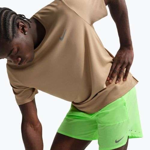 Мъжки шорти за бягане Nike Stride Dri-Fit Brief-Lined 7" lime blast