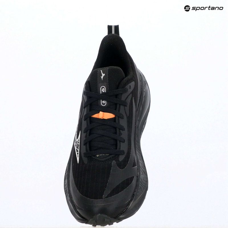 Дамски обувки за бягане Mizuno Neo Lumina black/white/black 9