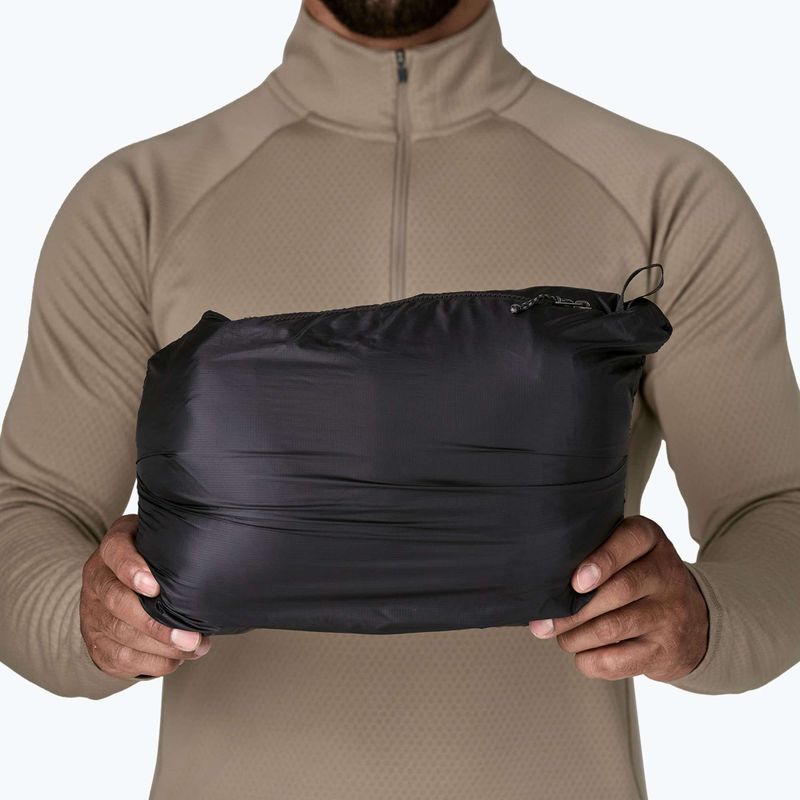 Мъжко пухено яке Patagonia Fitz Roy Down Hoody black 10