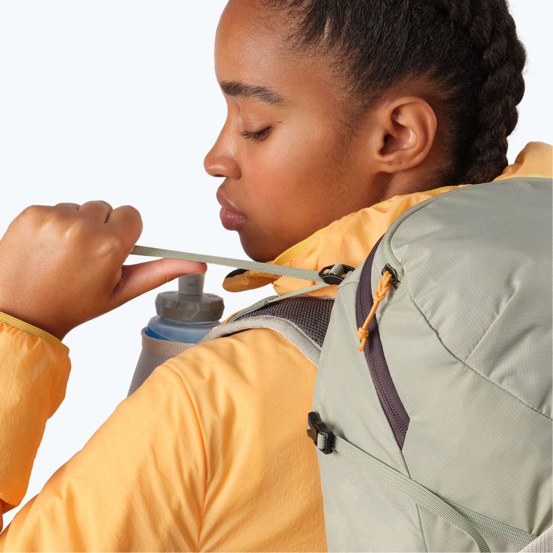 Salomon Aerotrek 18 l дамска туристическа раница M-L seagrass/silver cloud/nine iron 9