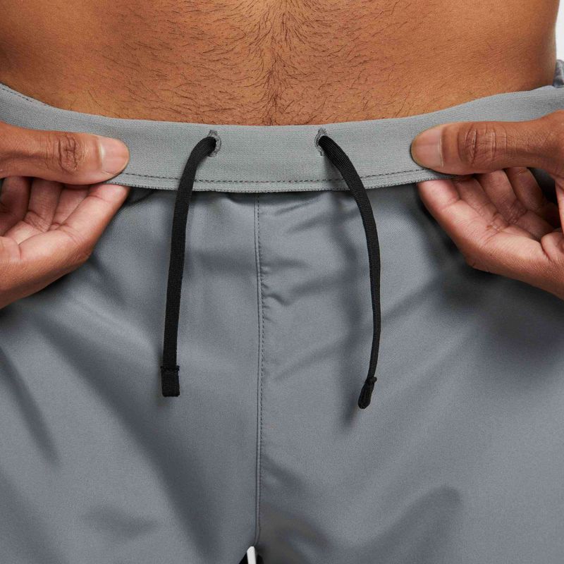 Мъжки къси панталони Nike Dri-Fit Challenger 7" Brief-Lined smoke grey/smoke grey/black 7