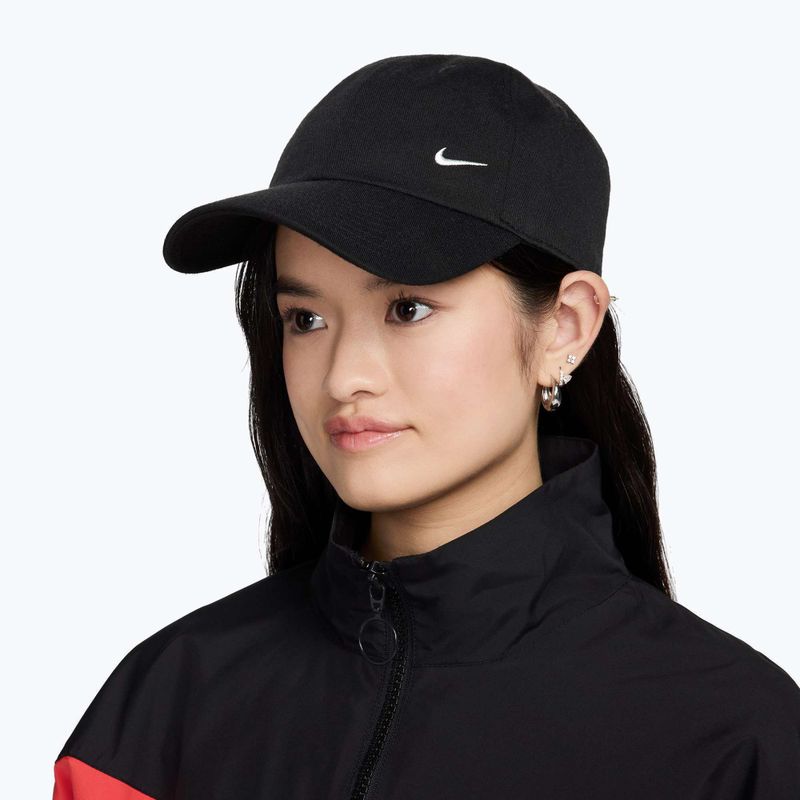 Шапка с козирка Nike Club Unstructured black/sail 5