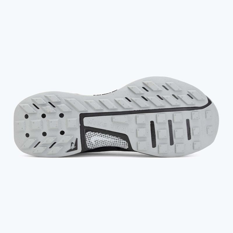 Дамски обувки за бягане Nike Juniper Trail 3 black/wolf grey/photon dust/black 4