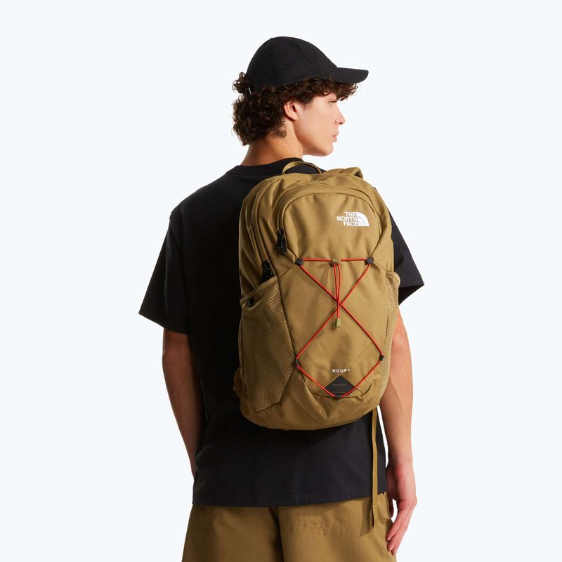 Градска раница The North Face Rodey 27 l cedar/lava red 7