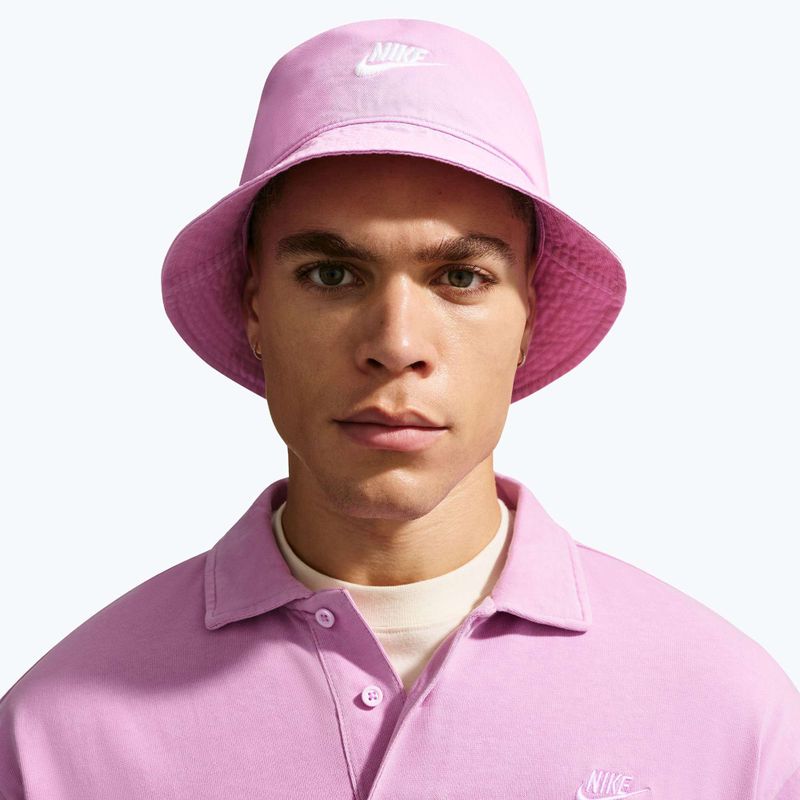Шапка с периферия Nike Apex Futura light magenta/white 3