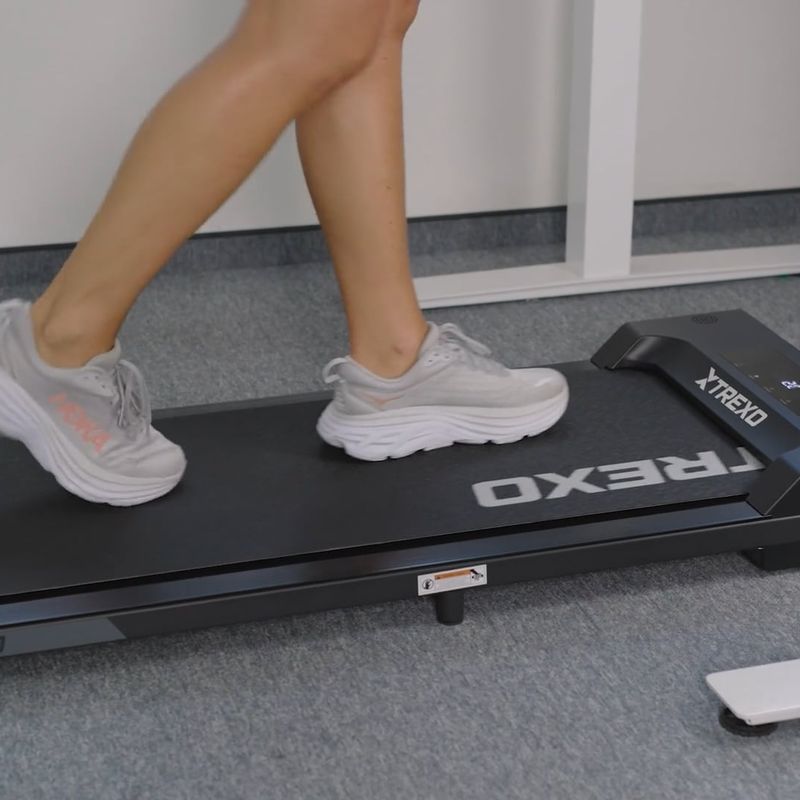 Електрическа пътека за бягане XTREXO Walking Pad W100 черна 17